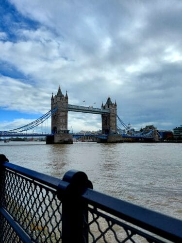 Towebridge and the river Thames